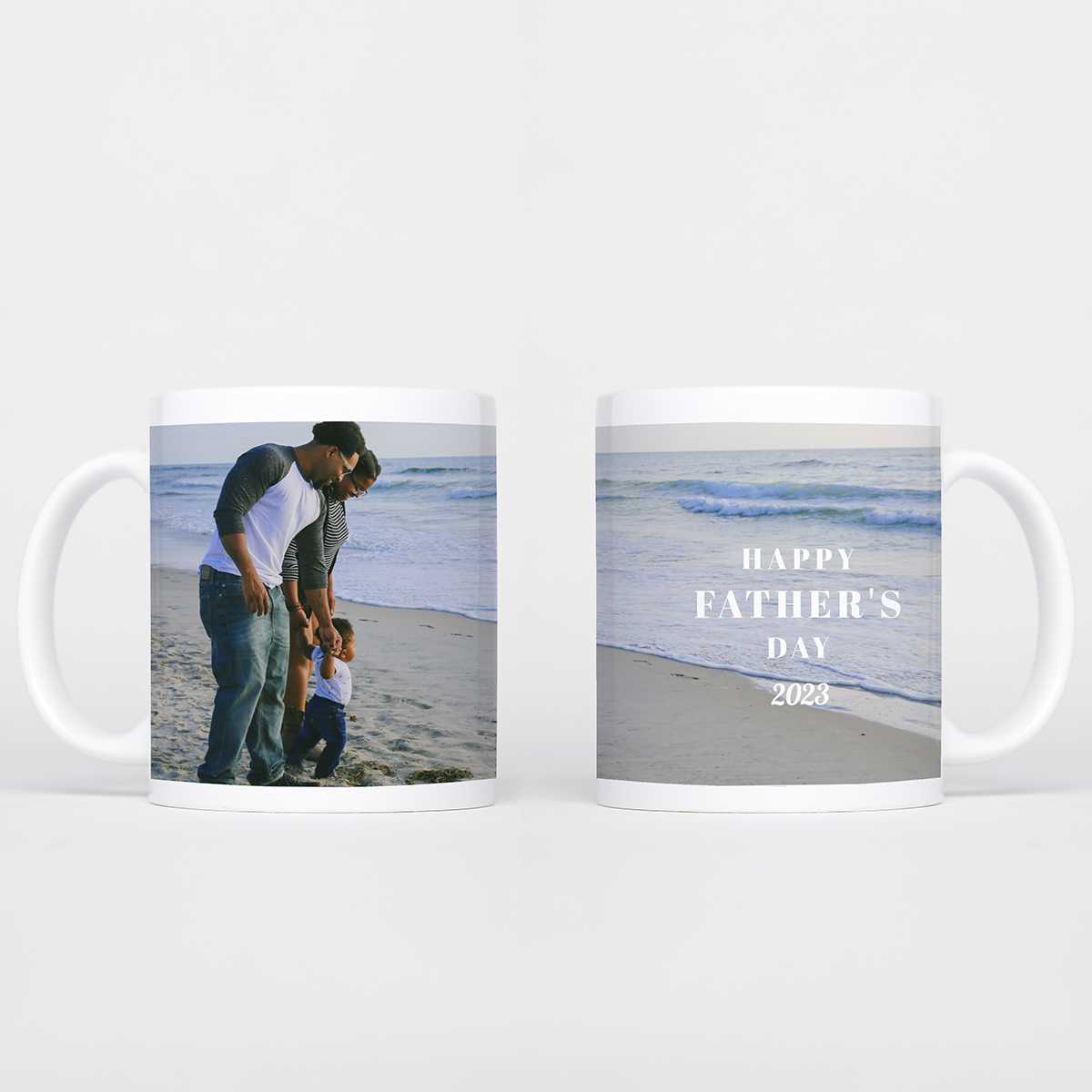 Dad mug with an image of a family at the beach