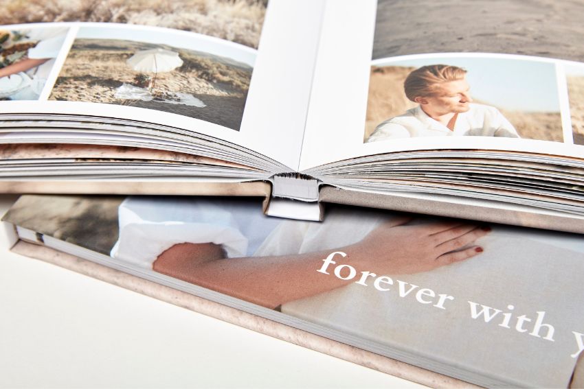 https://www.pikto.com/ca/photo-books-albums/layflat-photobook.html
